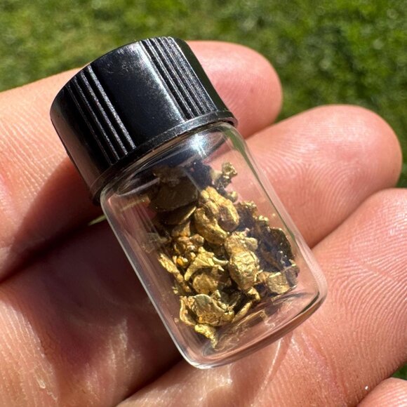 Gold Miners Personal Stash - California Gold Nuggets and Flakes in Jars 5 grams - Picture 1 of 9
